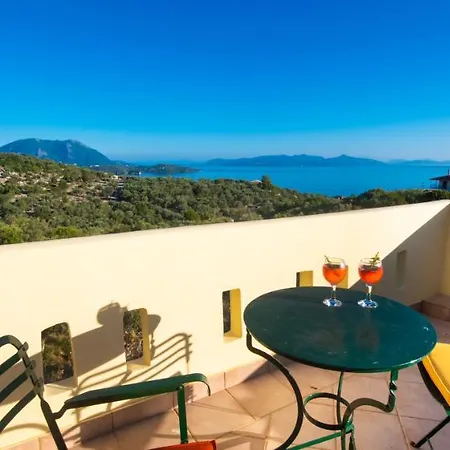 Villa Elegant, Private With Sea View, Meganisi
