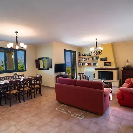 Villa Elegant, Private With Sea View, Meganisi