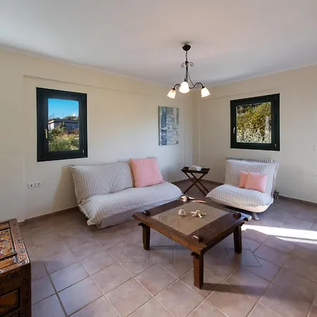 Βίλα Elegant, Private With Sea View, Μεγανήσι